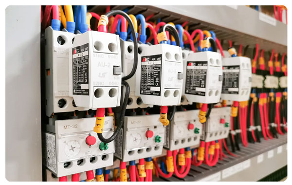 فاصله نصب کنتاکتور